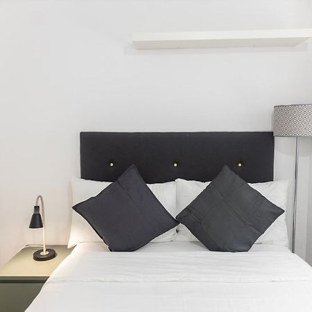 Leeds City Centre New Apartment Exterior photo